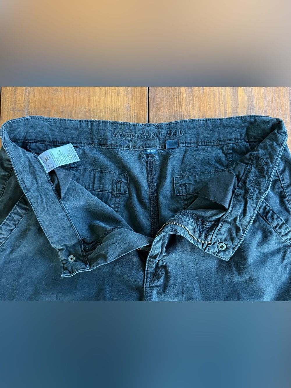 American Eagle Outfitters Black Cargo Pants with Utility Pockets - Picture 2 of 3